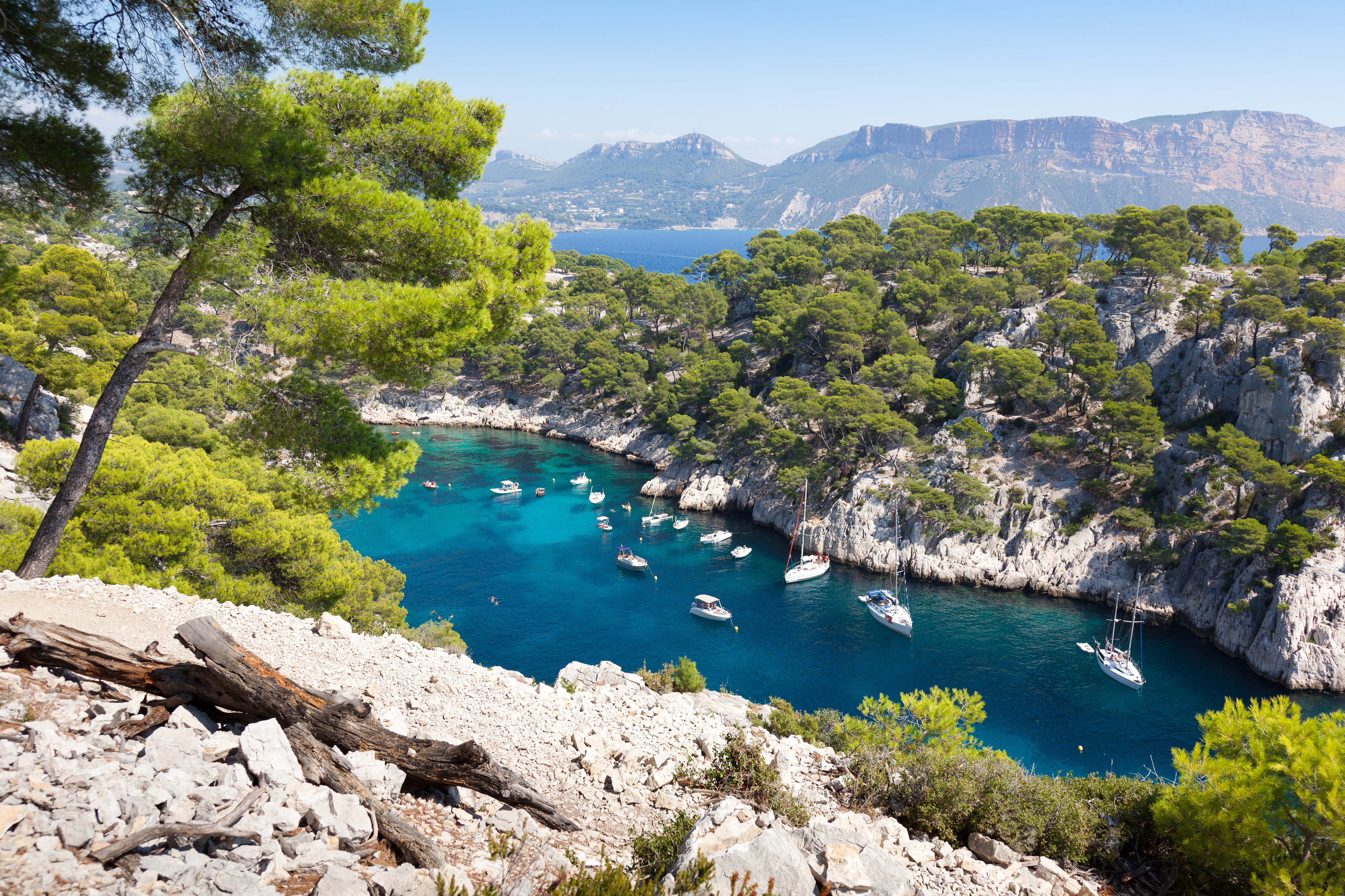 calanques-cassis-cote-azur-france