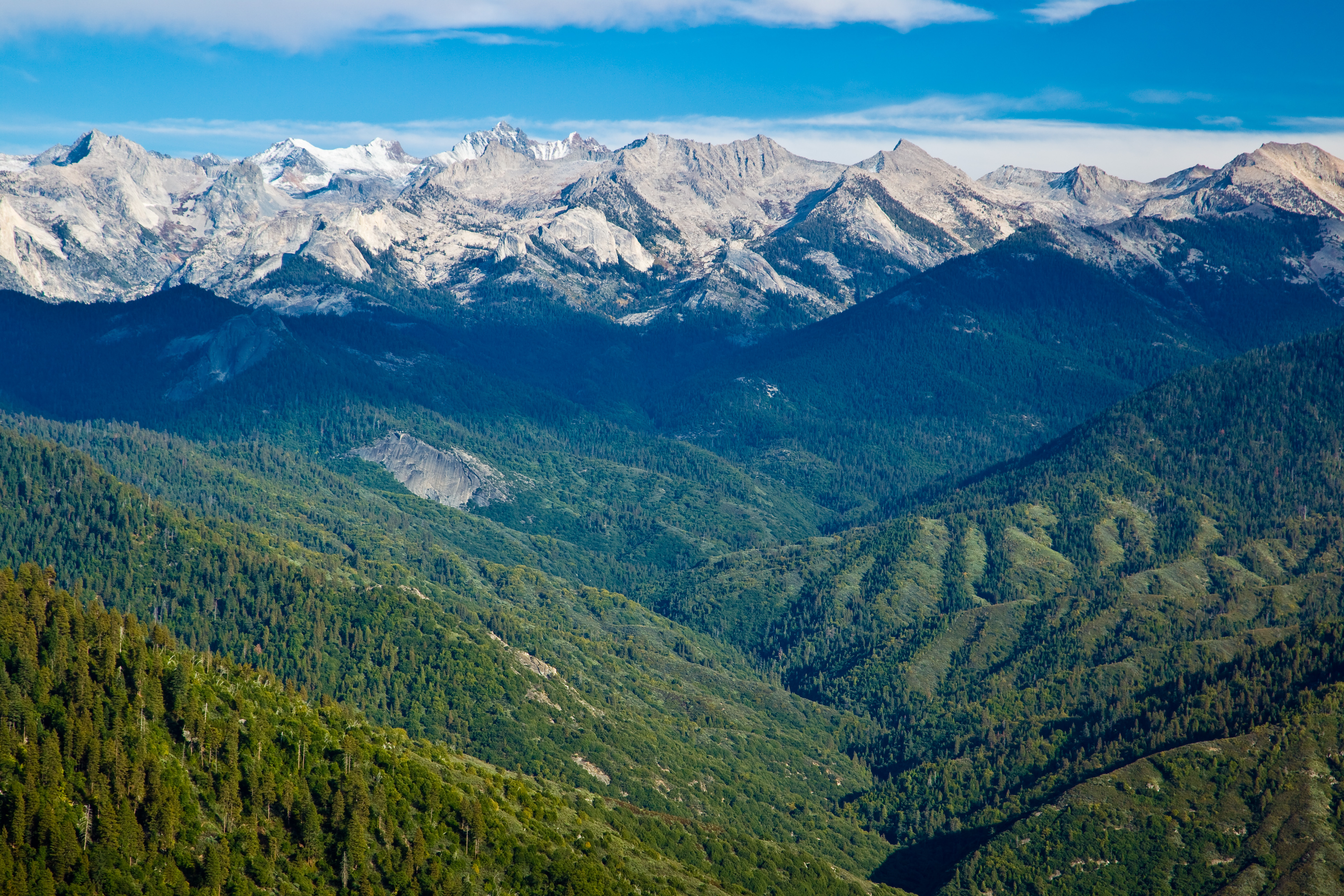 Views from Moro Rock in Sequoia National Park, California